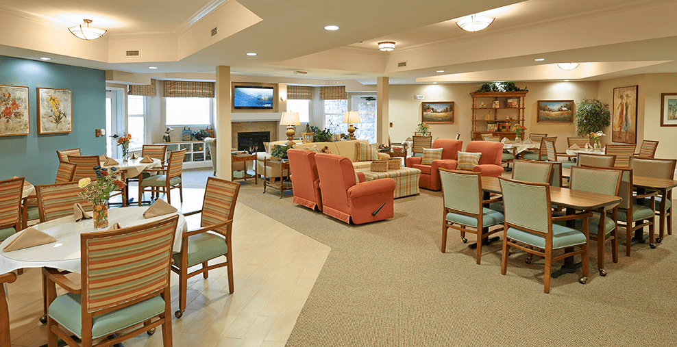 MorningStar Assisted Living & Memory Care at Mountain Shadows_7